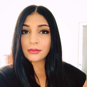 Meet your Posher, Vanessa